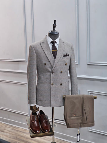 Cannon DB with HM5 Tan trousers
